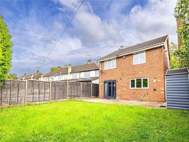 House for sale in Pouchen End, Hertfordshire