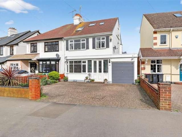 House for sale in Alton Barnes, Essex