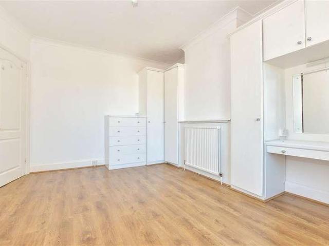 House for sale in Morehall, Folkestone and Hythe