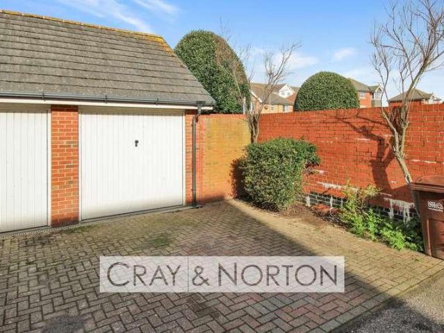 House for sale in Marina Village, Eastbourne