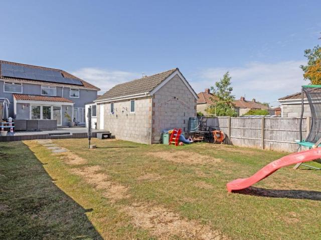 House for sale in Feckenham, City Of Bristol