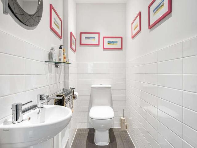House for sale in Petersfield, Bolton Low Houses