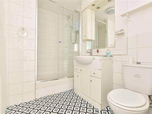 House for sale in Margate Old Town, Acol
