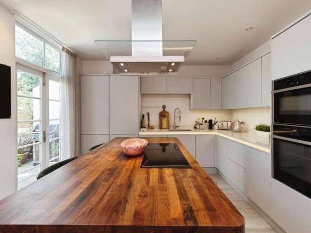House for sale in Ewens Farm, Golden Valley