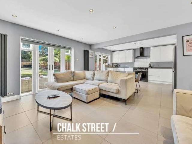 House for sale in London Borough of Havering, Greater London