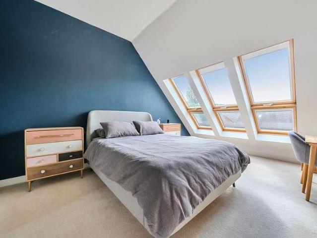 House for sale in Red Hill, Surrey