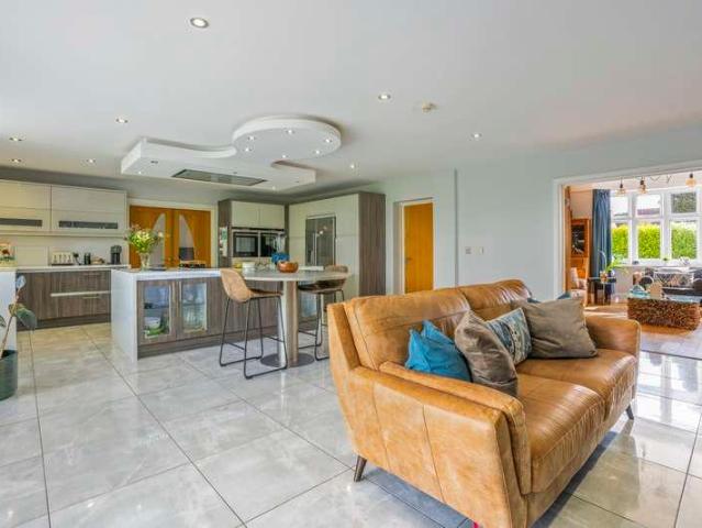 House for sale in Penn Hill, Poole
