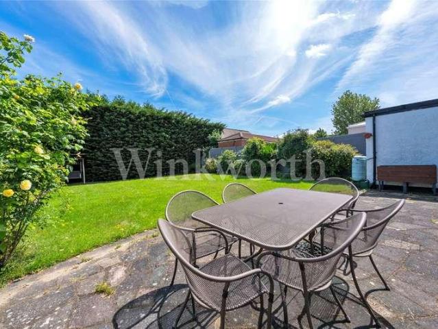 House for sale in Brent Cross, Greater London