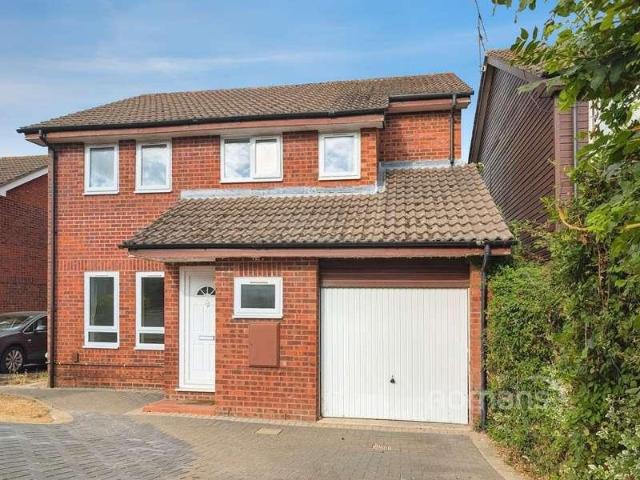 House for sale in Earley