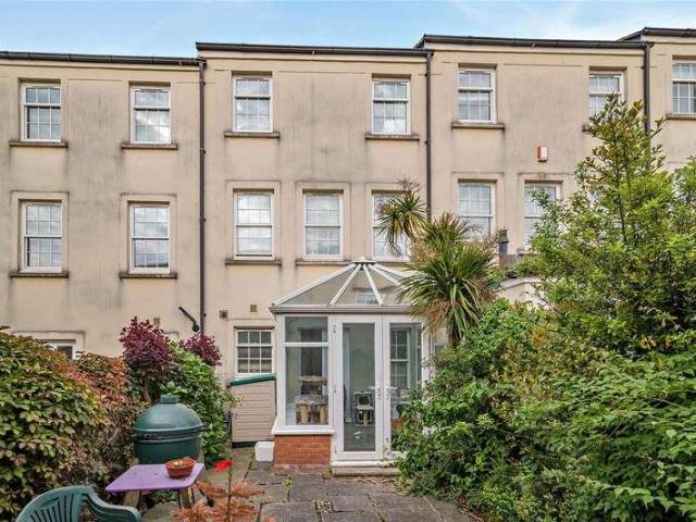 House for sale in Locksbrook, Bath