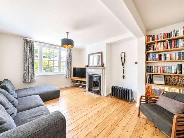 House for sale in The Slade, Oxfordshire