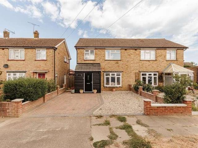 House for sale in Acol, Kent