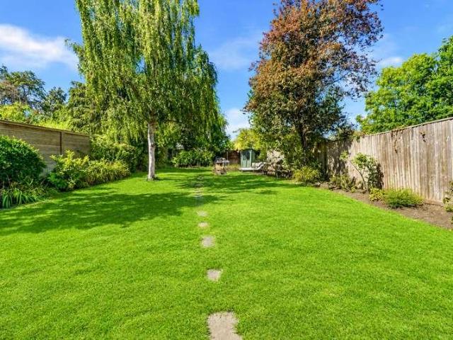 House for sale in Greater London