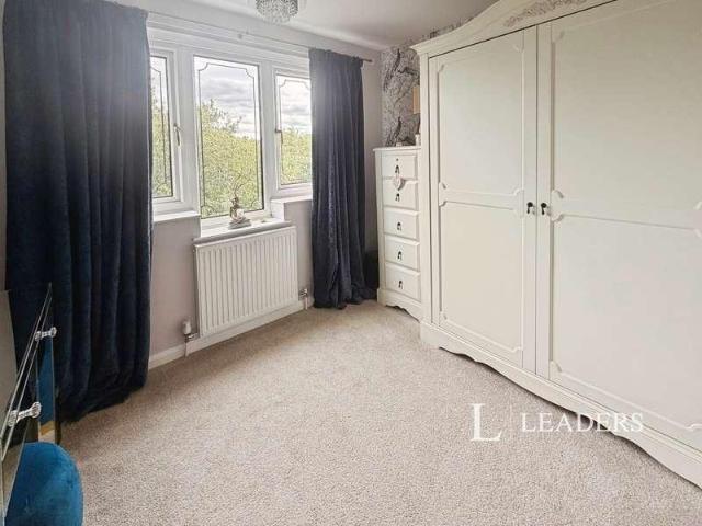 House for sale in Potters Corner, East Midlands