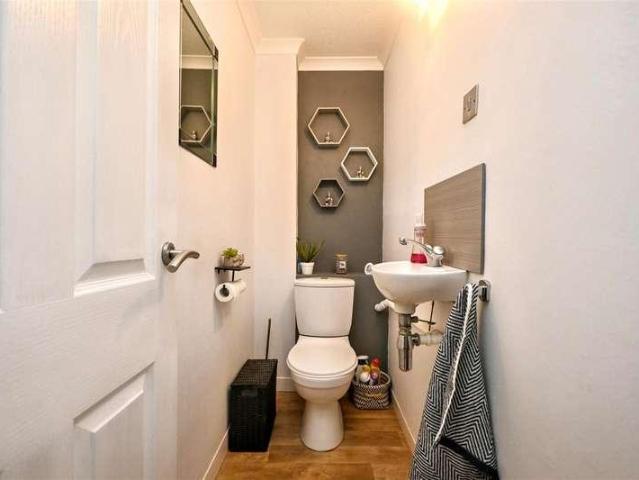 House for sale in Bridgemere, Eastbourne