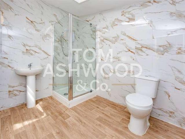 House for sale in Wraysbury