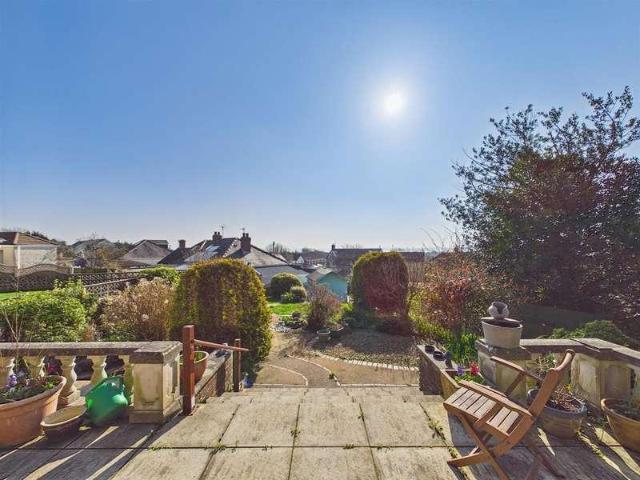 House for sale in Pembrey and Burry Port Town, Pembrey
