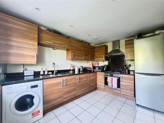 House for sale in Emmbrook, Wokingham