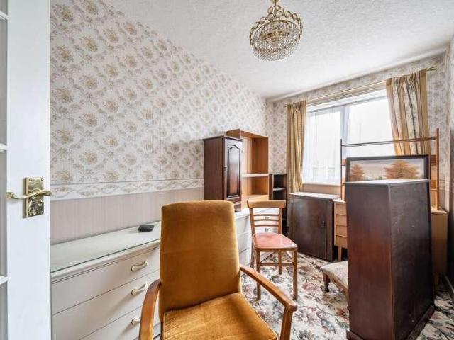 House for sale in Gedling, East Midlands