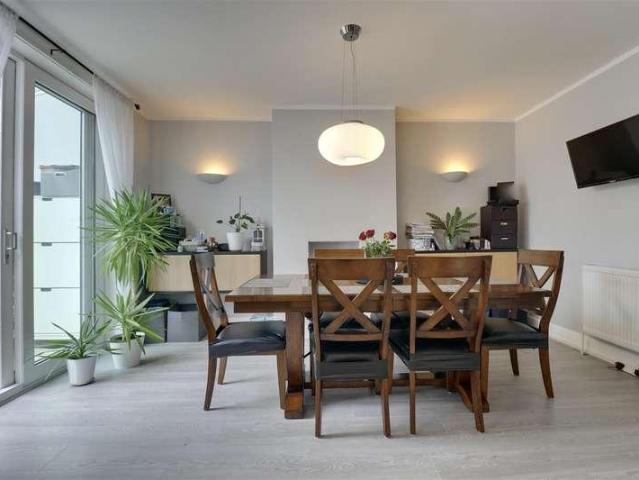 House for sale in Kingston, Baffins