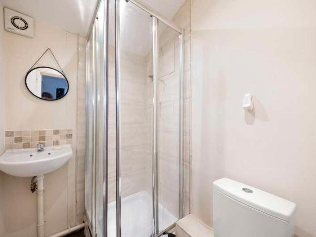 House for sale in London Borough of Ealing, Greater London