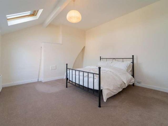 House for sale in Old Trafford, Trafford Park