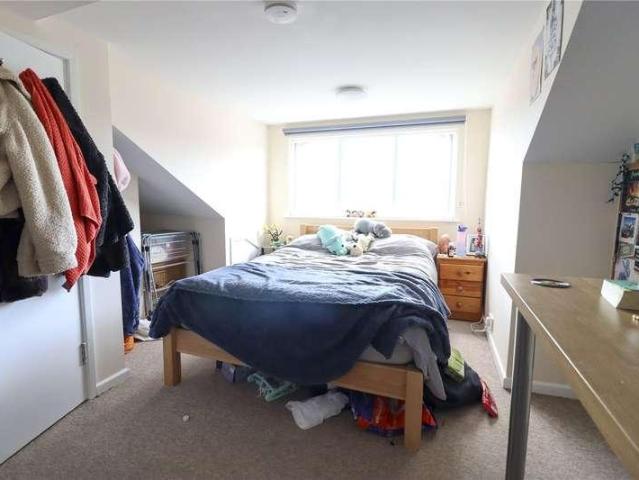 House for sale in Oldfield Park, Bath