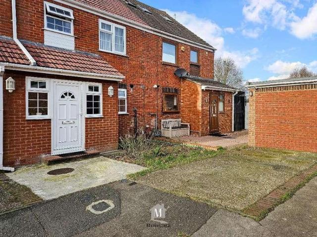 House for sale in Slough, Langley