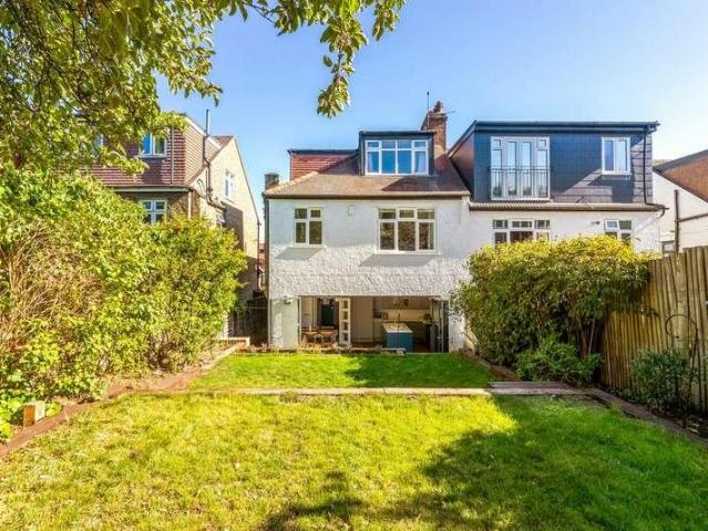 House for sale in London Borough of Lewisham, Greater London