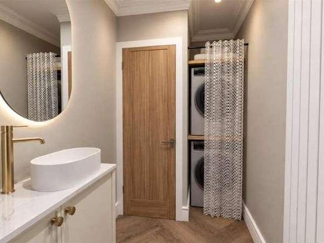 House for sale in Worplesdon, Guildford