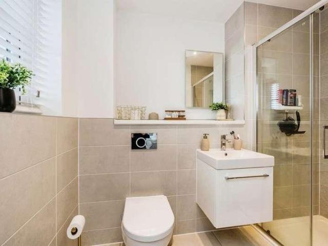 House for sale in Neath, Coedffranc