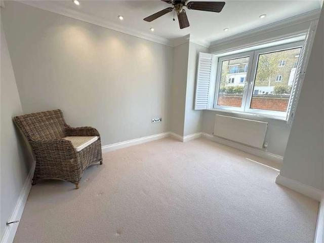 House for sale in Sovereign Harbour, Eastbourne