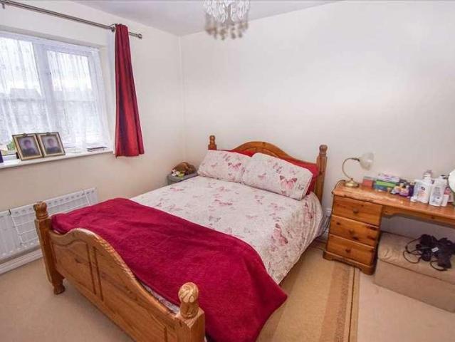 House for sale in Slough, Cippenham