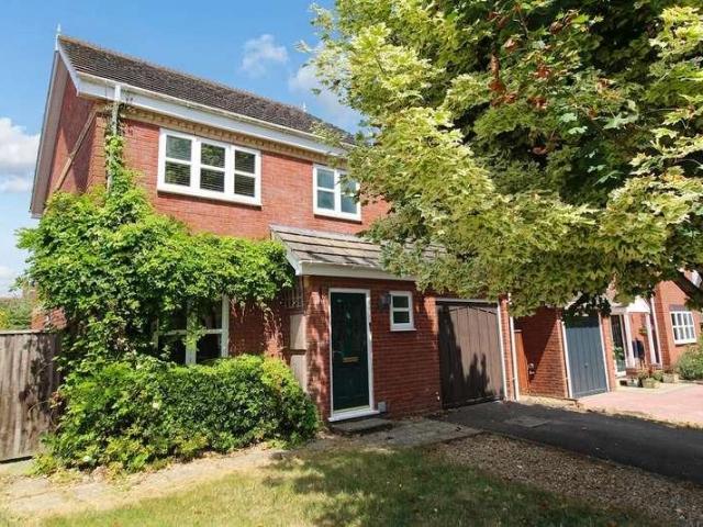 House for sale in Bishopdown, Wiltshire