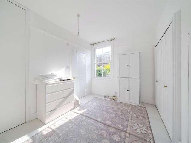 House for sale in Cowley, Greater London
