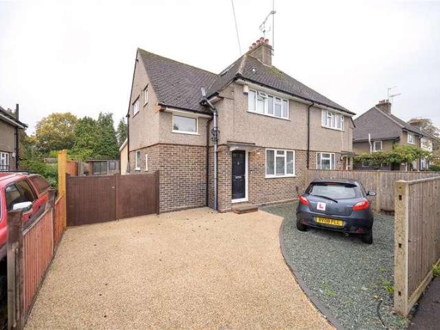 House for sale in Meath Green, Reigate and Banstead