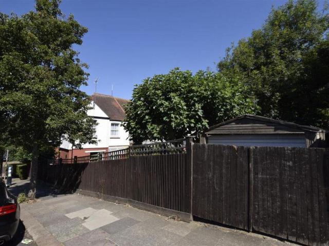House for sale in Sudbury, Greater London