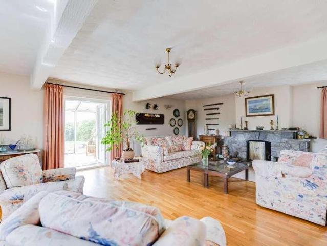 House for sale in St. Donats, Marcross