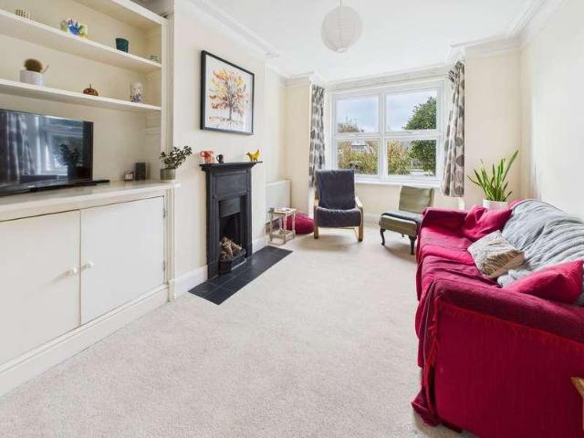 House for sale in Fishersgate, West Sussex