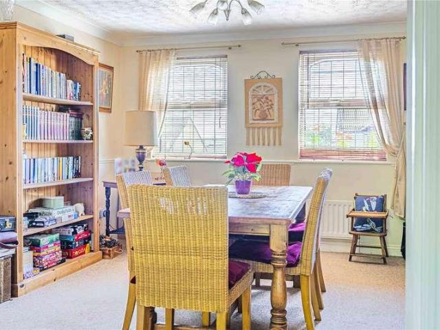 House for sale in Pouchen End, Hertfordshire