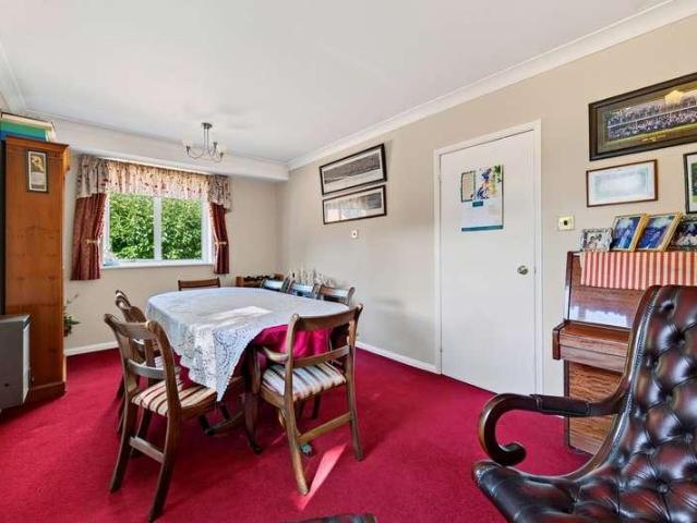 House for sale in Overslade, Rugby