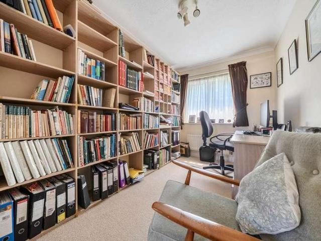 House for sale in Bedford