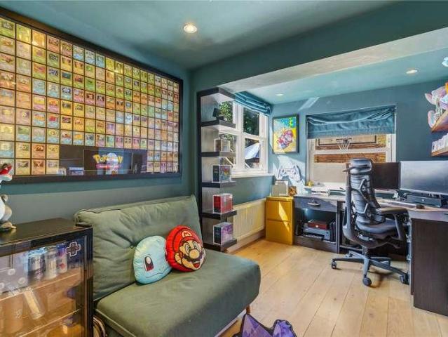 House for sale in Clapham Junction, Greater London