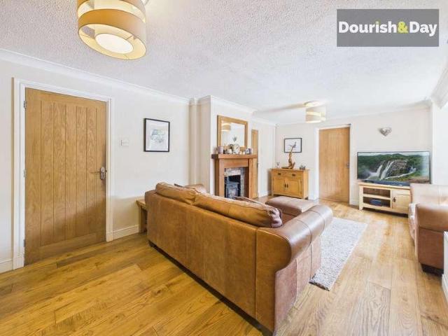 House for sale in Baswich, Staffordshire