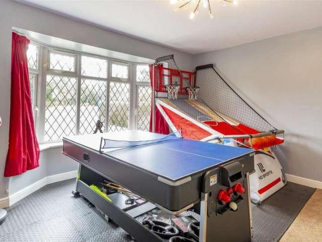 House for sale in Attenborough, East Midlands