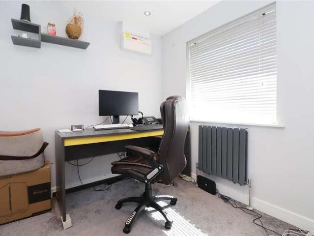 House for sale in Sheerwater, Woking