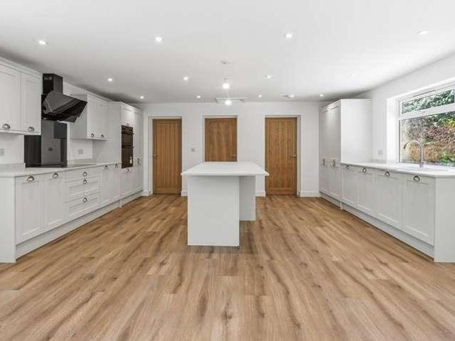 House for sale in Eydon, Northamptonshire