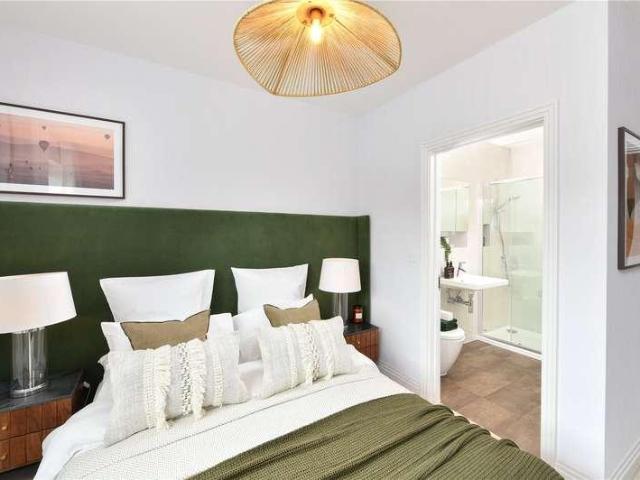 House for sale in High Wycombe Community Board, High Wycombe