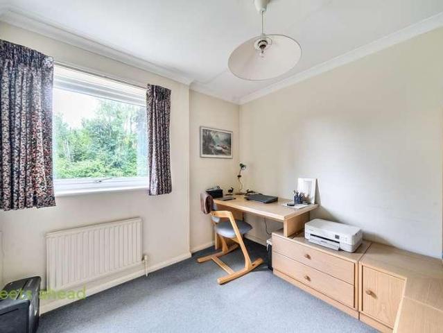 House for sale in London Borough of Croydon, Kenley