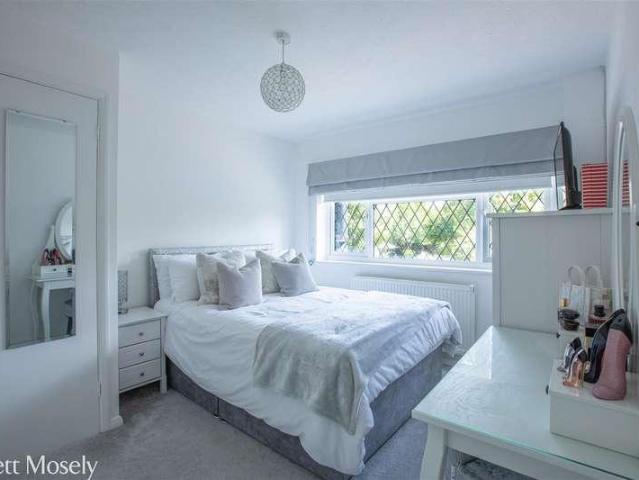 House for sale in Trench Wood, Bourne Vale
